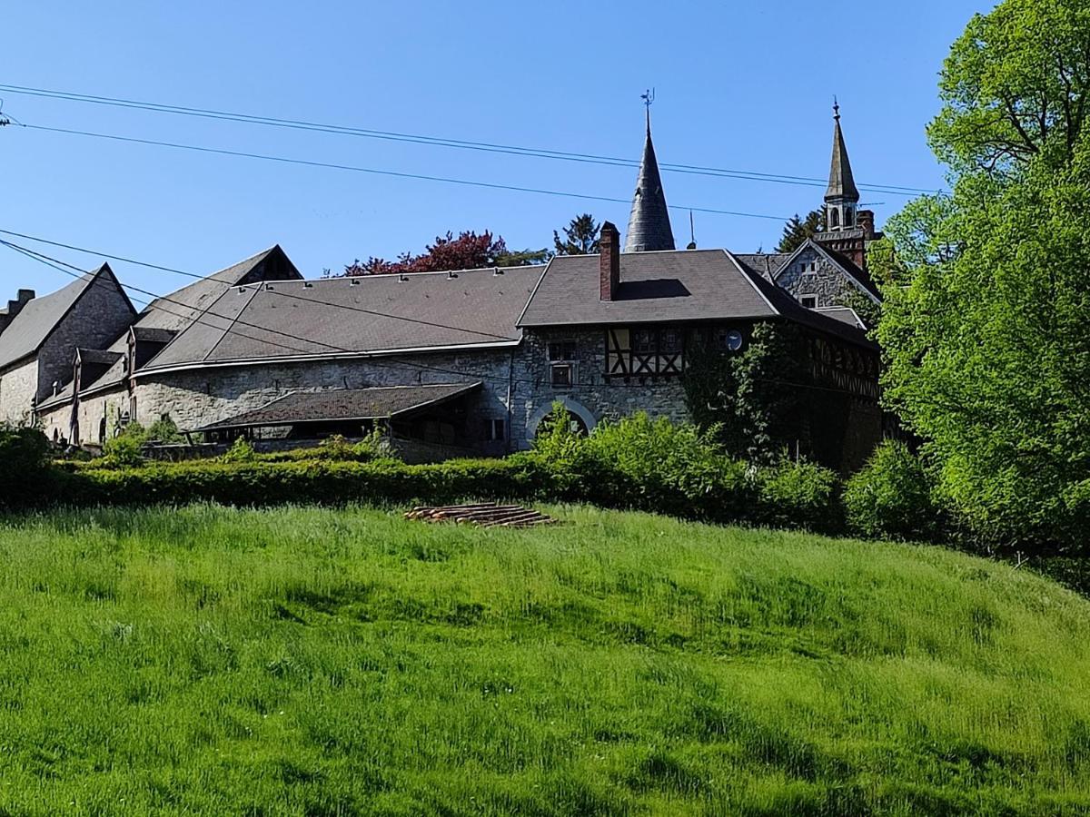 Your Stay In Kelmis - La Calamine- Cosy Apartment In The Ardennes -Three-Country Point - Neu-Moresnet Exterior photo